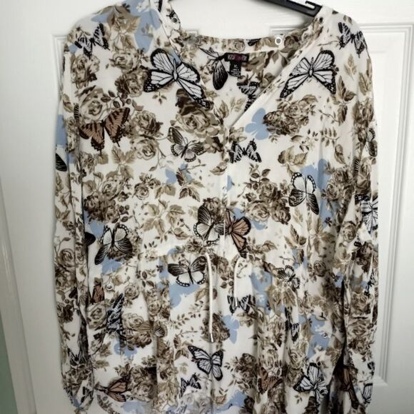 Iky me XL LngslvsButtrflyFloralPrintPocketsCord WaistV-neck100%RayonWomen'sTop. - Picture 1 of 9
